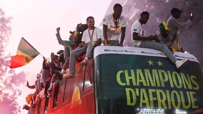 Afrika Kupasını kazanan Senegalli futbolculara ilginç ödül