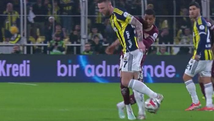 JANDERSONUN SKRINIARA MÜDAHALESİ