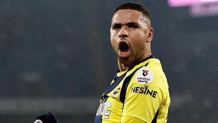 Fenerbahçede En Nesyri düğümü Eski takımı devreye girdi ortalık karıştı: Menajeri İstanbulda
