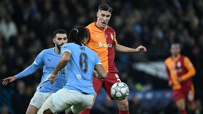 O kadar çok ulema var ki, bana söz düşmüyor