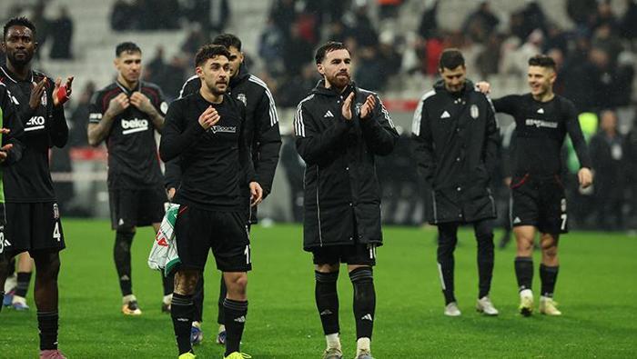 Beşiktaş-Konyaspor maçını spor yazarları yorumladı Geldiğin gibi elin boş dönersin