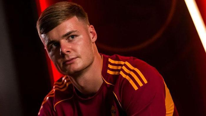 CİM BOMA İRLANDALI GOLCÜ