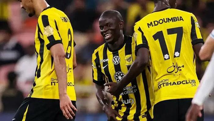 Dünyaca ünlü yıldız forvet Fenerbahçe için gemileri yaktı Ya Fenerbahçe ya hiç...