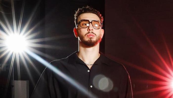 Alperen Şengüne şok Küfür ettiği iddiasıyla oyundan atıldı: Kadın hakem affetmedi