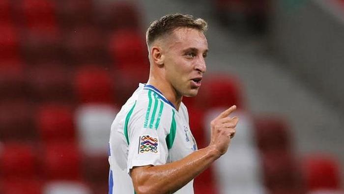 FRATTESI KAPIDAN DÖNDÜ
Fabrizio Romano'nun haberine göre adı ara transfer döneminde sıklıkla Galatasaray ile anılan Inter'in yıldız oyuncusu Davide Frattesi, sarı-kırmızılıların kapısından döndü.