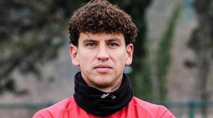 Igor Lichnovsky (Stoper) CF America -> Karagümrük