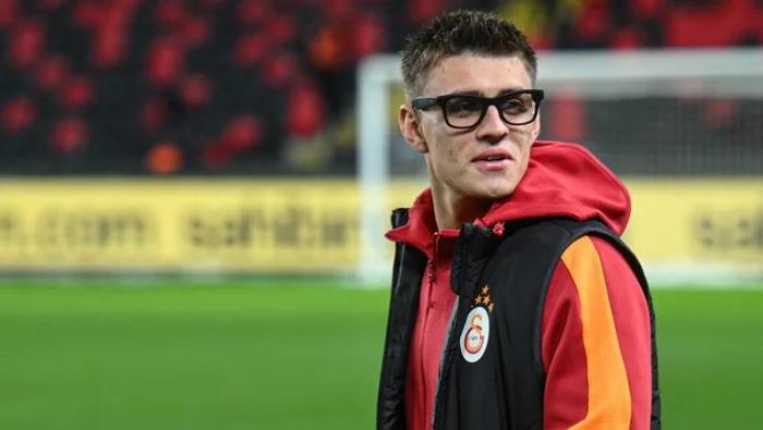 RESMEN BİLDİRİLDİ
Galatasaray, Kazımcan Karataş'ın Başakşehir'e kiralandığını TFF'ye bildirdi.