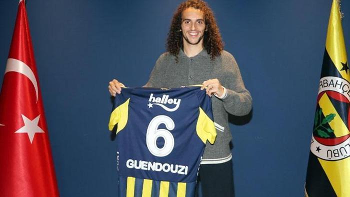 MATTEO GUENDOUZI
Fenerbahçe, Fransız milli futbolcu Matteo Guendouzi'yi kadrosuna dahil etti. Sarı-lacivertli kulüpten yapılan açıklamada, İtalyan ekibi Lazio'dan transfer edilen 26 yaşındaki orta saha oyuncusuyla 4,5 yıllık sözleşme imzalandığı belirtildi.