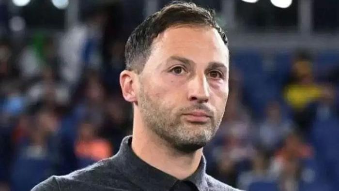 Fenerbahçe'nin başarılı İtalyan Teknik Direktörü Domenico Tedesco, HT Spor ekranlarına özel açıklamalarda bulunuyor.