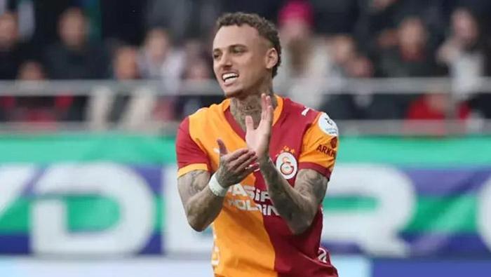 KALMAYA SICAK BAKIYOR
Napoli’den 2 milyon Euro karşılığında kiralanan Lang, performansını bu şekilde sürdürmesi halinde Galatasaray’da kalıcı bir isim haline gelebilir. Sarı-Kırmızılı kulübün sezon sonuna kadar 28 milyon Euro ödeyerek Hollandalı yıldızın bonservisini alma hakkı bulunuyor. Noa Lang ise İstanbul’daki kısa süreli macerasından dolayı çok mutlu ve Galatasaray’ın kendisiyle devam etmek istemesi halinde burada kalmaya çok sıcak bakıyor.