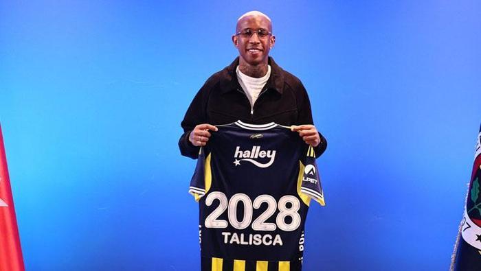 SÖZLEŞMESİ UZATILDI
Sarı-lacivertliler, sözleşmesi sezon sonunda sona erecek Brezilyalı yıldızın mukavelesini 2028 yılına kadar uzatırken bu gelişmenin ardından Brezilya basınından yeni bir iddia ortaya atıldı.