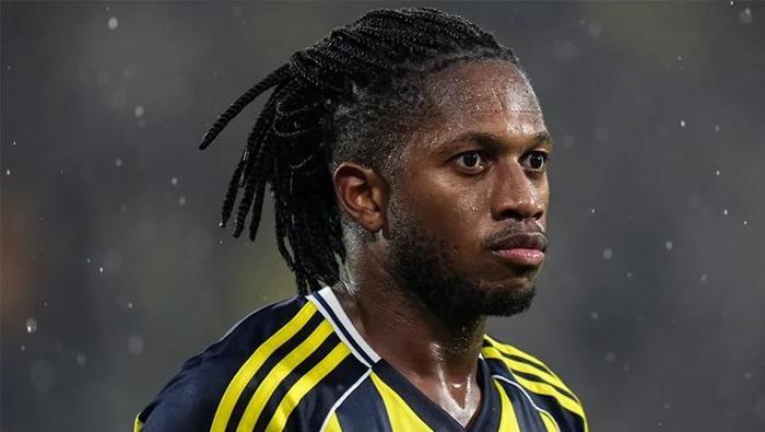 'EN BÜYÜK HAYALLERİMDEN BİRİ'
Fenerbahçe'nin yıldız orta sahası Fred için de açıklamalarda bulunan Bracks,  