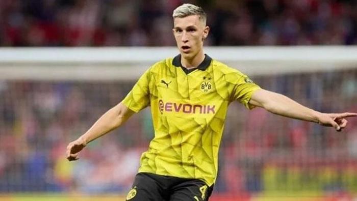 Real Madrid, Dortmundlu Schlotterbeck için yakın takipte