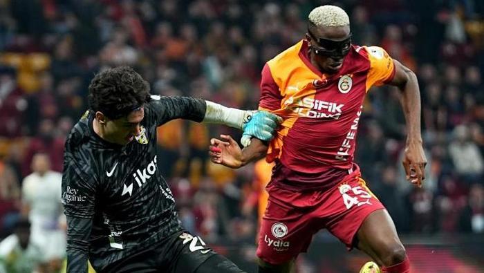 ICARDI & OSIMHEN DÜETİ / HAMİT TURHAN - FANATİK