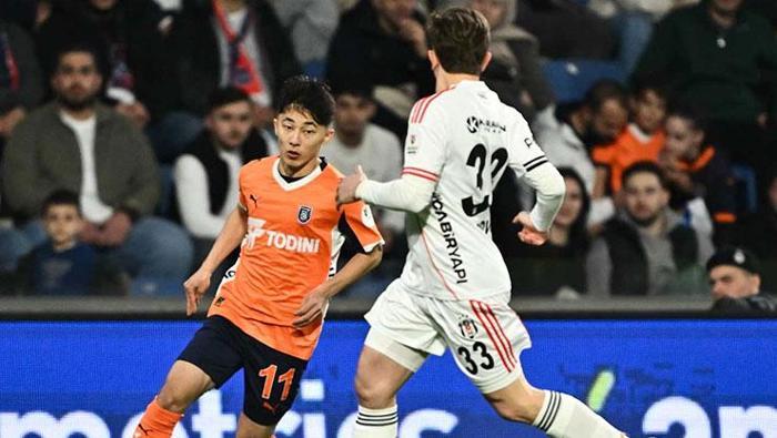 'YOL GEÇEN HANI'
Orhan Yıldırım: 