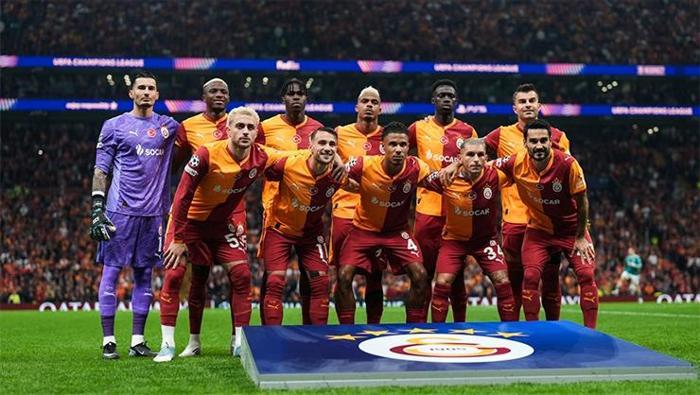 Şampiyonlar Ligi'nde mücadele eden temsilcimiz Galatasaray, Son 16 Play-Off turunda Juventus ile kozlarını paylaşacak.  İlk maç 17 Şubat'ta Rams Park'ta, rövanşı ise 25 Şubat'ta deplasmanda oynayacak.