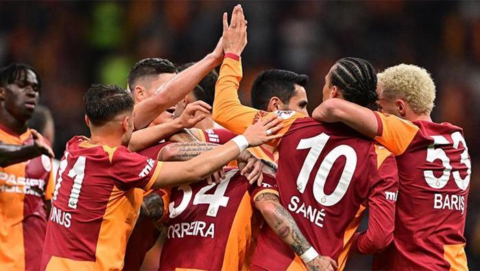 UEFA Şampiyonlar Ligi son 16 play-off turu ilk maçında Galatasaray, Juventus'u ağırlıyor. Sarı-kırmızılı ekip, Şampiyonlar Ligi lig aşamasını 10 puanla 20. sırada tamamladı. Sezona ağır bir mağlubiyetle başlayan Galatasaray, özellikle iç sahadaki etkili oyunuyla dikkat çekti.