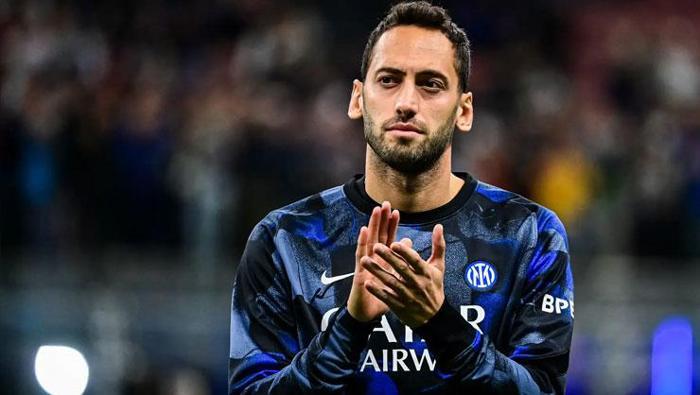 SEZON PERFORMANSI
Hakan Çalhanoğlu bu sezon Inter forması ile çıktığı 23 maçta 8 gol attı ve 4 asist üretmeyi başardı.
