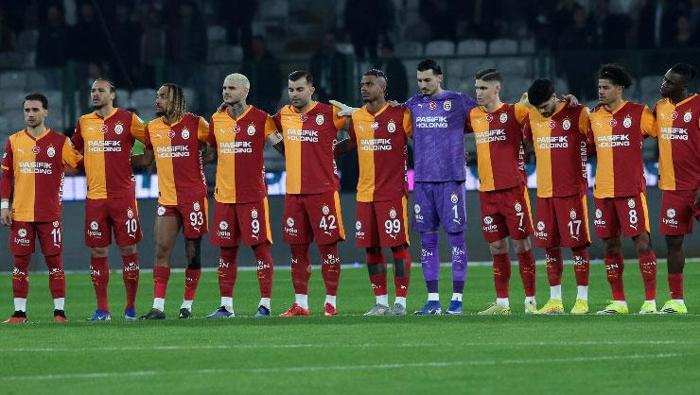 Bu sonuçla şampiyonluk yarışında kayıp yaşayan Aslan'ın ligdeki yenilmezlik serisi de sona erdi. Konya müsabakasından önce son olarak 12. haftada Kocaelispor'a 1-0 kaybeden Cimbom, daha sonra çıktığı 10 mücadelede 8 galibiyet, 2 beraberlik almıştı. Konyaspor'a karşı alınan yenilgiyle de Galatasaray, ligde 10 maç sonra kaybetti. Galatasaray, böylece Süper Lig'de bu sezonki 2. yenilgisini aldı. Sarı-kırmızılılar bu 2 mağlubiyeti de dış sahada yaptığı karşılaşmalarda yaşadı.