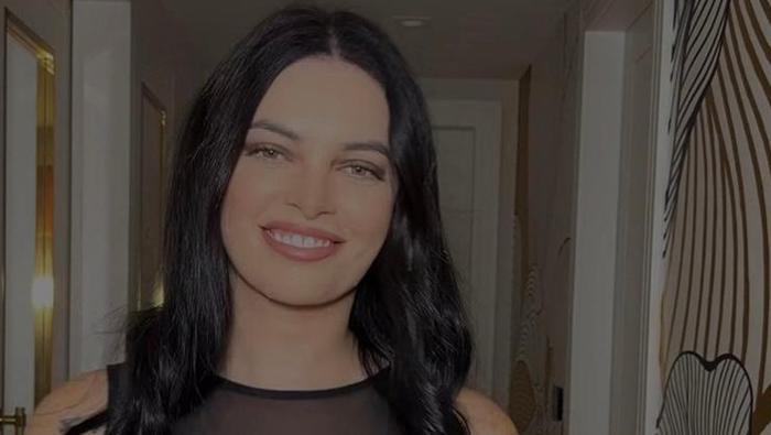 'BU KULÜPTEN GİDİN!'
Öte yanan maçın ardından kaleci Ederson'un eşi Lais Moraes'e yine tepki vardı. Bir taraftar Moraes'in Instagram hesabına,