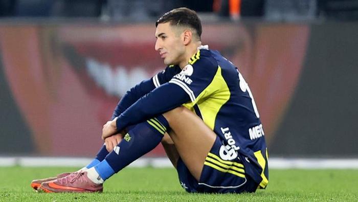 10 MAÇTA 4 GALİBİYET
Tedesco’nun öğrencileri, Kadıköy’de son 10 maçın 4’ünde sahadan beraberlikle ayrıldı. Türkiye Kupası’nda Beşiktaş; Avrupa Ligi’nde ise Aston Villa ve Nottingham Forest, Chobani Stadı’ndan galibiyetle ayrılan takımlar oldu.