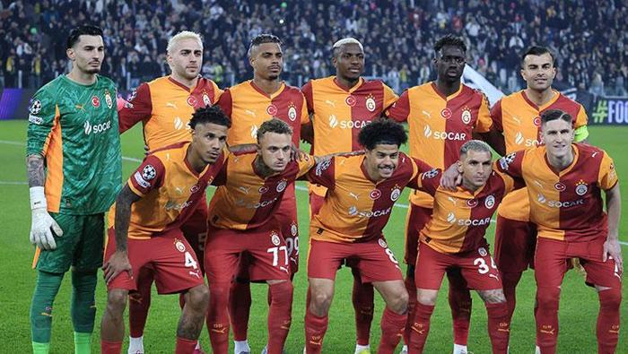 'Yakışmayacak hata'
Tunç Kayacı: Açıkcası yediğimiz baskıdan çıkmayı başaramadık ve gol geliyorum dedi. Özellikli geriden çabuk çıkıp topu kanatlara taşıyan ev sahibi ekip yan ortalarlarla gol pozisyonları ararken son vuruşlarda başarılı olamayınca uzun süre maçı golsüz götürdük. Ancak ilk yarıyı yine de istediğimiz gibi bitirmeyi planlarken Sanchez’in bu seviyeye yakışmayacak hatası sonucu gelen penaltı ve soyunma odasına 1-0 yenik girdik.