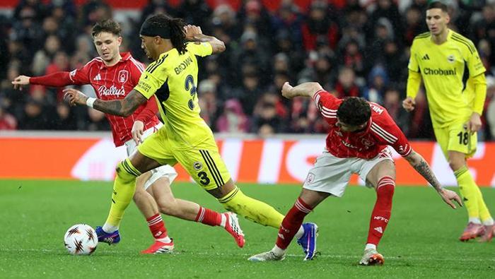 Fanatik yazarları Fenerbahçe'nin 3-0'ın rövanşında, 2-1 kazandığı Nottingham Forest maçını değerlendirdi.
