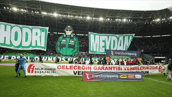 Hodri Meydan’dan Beşiktaş maçına özel koreografi