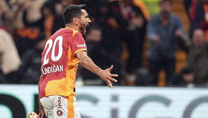 'DÜNYANIN EN İYİSİ OLABİLİR'
Çoğu insanın düşündüğünden daha iyi olan oyuncu kim?FC Barcelona'dan Pau Cubarsi . 16-17 yaşlarındayken Barça'da onun gibi bir defans oyuncusu hiç görmemiştim. Şimdi İspanya'da yüksek seviyede kendini kanıtlaması gerekiyor. Ama dünyanın en iyi defans oyuncularından biri olma potansiyeline sahip olduğuna tamamen inanıyorum.