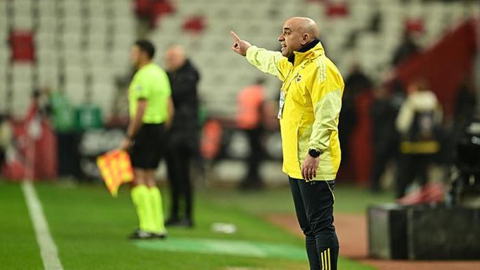 ANTALYA MAÇINDA ZEKİ MURAT GÖLE VARDI