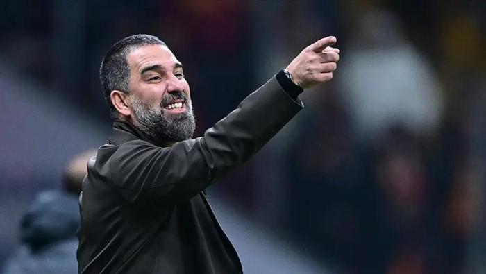 Arda Turan efsanesi olduğu kulübün başına geçiyor Geri sayım başladı