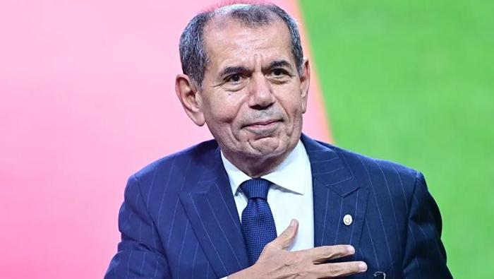 'PRİMİ SİZ BELİRLEYİN'
İlk olarak Başkan Dursun Özbek’in talimatıyla futbolcuların maç ve galibiyet primlerinden kalan son kısım hesaplara yatırıldı. Ancak yönetimin bununla yetinmeye niyeti yoktu. Sarı-Kırmızılı kulübün patronu futbolculara, “Beşiktaş’ı yenin, galibiyet primini siz belirleyin” mesajını verdi.