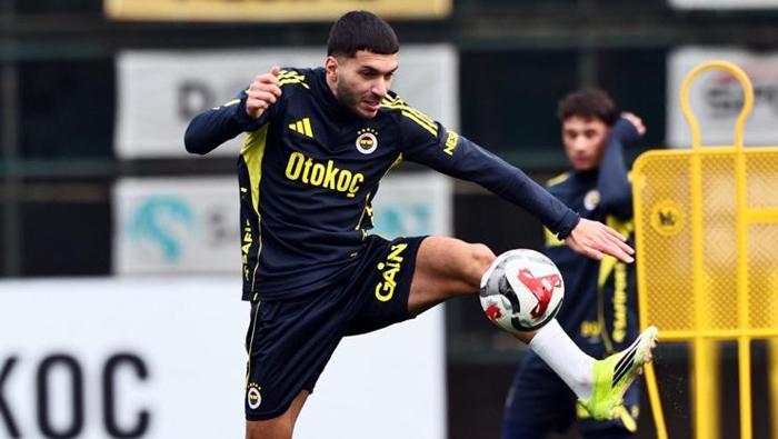 Trendyol Süper Lig'in 25. haftasında Fenerbahçe evinde Samsunspor ile karşı karşıya gelecek. Kritik karşılaşma öncesi sarı lacivertlilerde önemli eksikler bulunuyor.