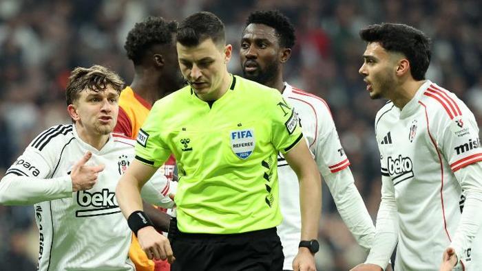 Beşiktaş - Galatasaray derbisi sonrası usta isimler yorumladı: Kaybeden Fenerbahçe | Galatasaray rüzgarı arkasına aldı