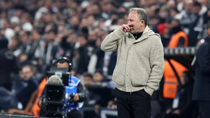 GALATASARAYA ŞAMPİYONLAR LİGİNDE BAŞARILAR