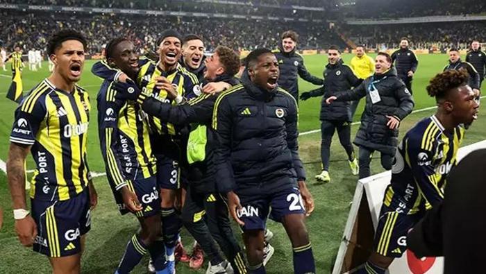 Tüper Lig’in 25. haftasında Fenerbahçe sahasında ağırladığı Samsunspor’u son dakikada Cheriff'in attığı golle 3-2 mağlup etti ve kritik bir galibiyete imza attı.