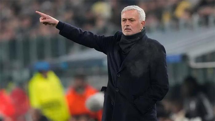 Mourinhoyu onca kişi zapt edemedi, dilinde yine Fenerbahçe vardı Ben nasıl hainim söylesinler