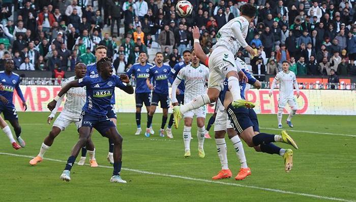 Hakem tartışmaları zirve noktasına ulaştı 25. haftanın hakem raporu açıklandı Bariz ihlalleri göz ardı etti