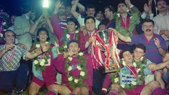 Türk futbolu yasta Orhan Kaynak abisi Kayhan Kaynakla aynı kaderi yaşadı