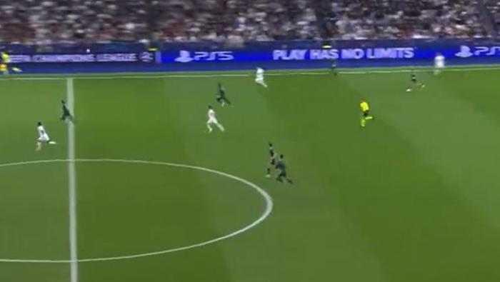 PENALTIDAN ÖNCE ARDADAN İNANILMAZ PAS