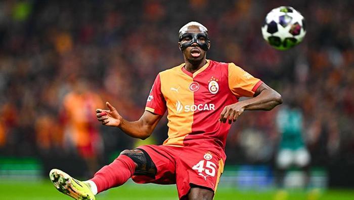 Cim-Bom turu geçerse Türk futbol tarihinin en büyük primi Sarı-Kırmızılı futbolculara dağıtılacak. Türkiye Gazetesi'nde yer alan habere göre; Victor Osimhen, Liverpool tur primini 4 milyon avro olarak belirleyen yönetimle masaya oturdu ve pazarlık yaptı.