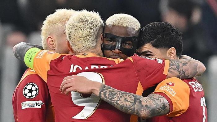 Osimhen için yarış sezon bitmeden başladı Galatasaray 1 kuruş aşağı inmiyor, 3 Avrupa devi kapıda