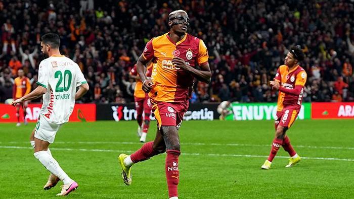 Osimhen için yarış sezon bitmeden başladı Galatasaray 1 kuruş aşağı inmiyor, 3 Avrupa devi kapıda