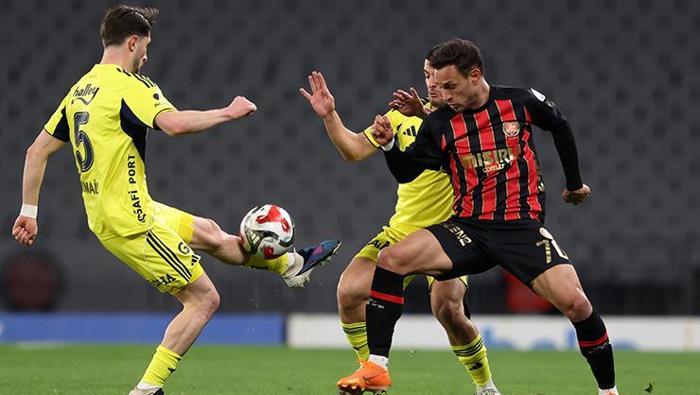 CEM DİZDAR: 'BEN BİLE GOL ATARIM'