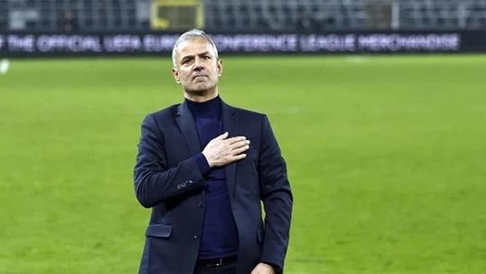 Aykut Kocaman, son olarak 2021-2022 sezonunda Başakşehir'de görev yapmıştı. İsmail Kartal ise İran temsilcisi Persepolis'te geçtiğimiz sezon görev aldıktan sonra bir takıma imza atmamıştı.