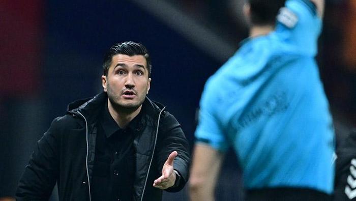 Başakşehir teknik direktörü Nuri Şahin müsabakanın ardından açıklamalarda bulundu. Maç hakkında konuşan genç teknik direktör,