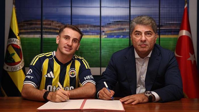 HAKAN SAFİ'DEN SÖYLENTİLERE YANIT
Fenerbahçe'nin eski yönetim kurulu üyesi Hakan Safi, Kerem Aktürkoğlu'nun transferinden dolayı sarı-lacivertli kulübe soruşturma açılacağı ve ceza geleceği iddialarına yanıt verdi.