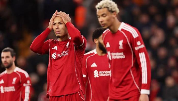 Liverpool 90da yıkıldı, Arne Slot yine Galatasaray dedi: Yüzde yüz eminim Taraftarlar yuhaladı