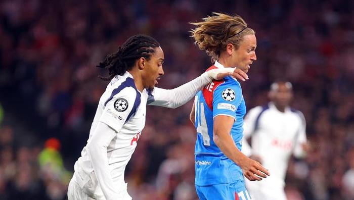 Bayern Münihten Deniz Ofli sürprizi Şampiyonlar Liginde ilk maçında şov yaptı: Alphonso Daviesten farkı yok