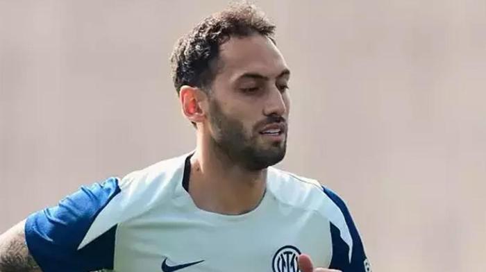 15 MİLYON EURO
İtalyan basınındaki haberde, Inter'in 10-15 milyon Euro bonservis bedeline ikna olabileceği belirtildi. Bu sezon 25 maçta forma giyen 32 yaşındaki oyuncu, bu müsabakalarda 9 gol atıp 4 de asist yaptı.